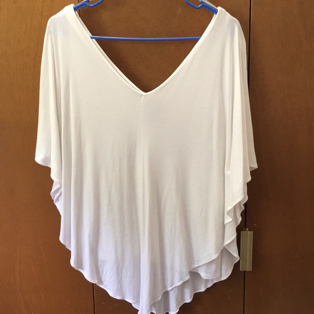 Medium WhiteHouseBlackMarket white batwing top